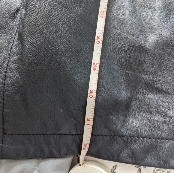 Men's Leather Jacket - Picture 10 of 10